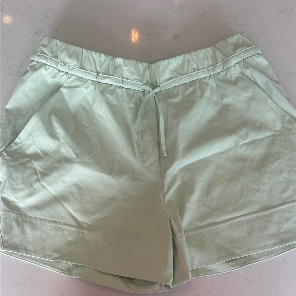 lululemon athletica Mint Green Elastic-Waist Athletic Shorts